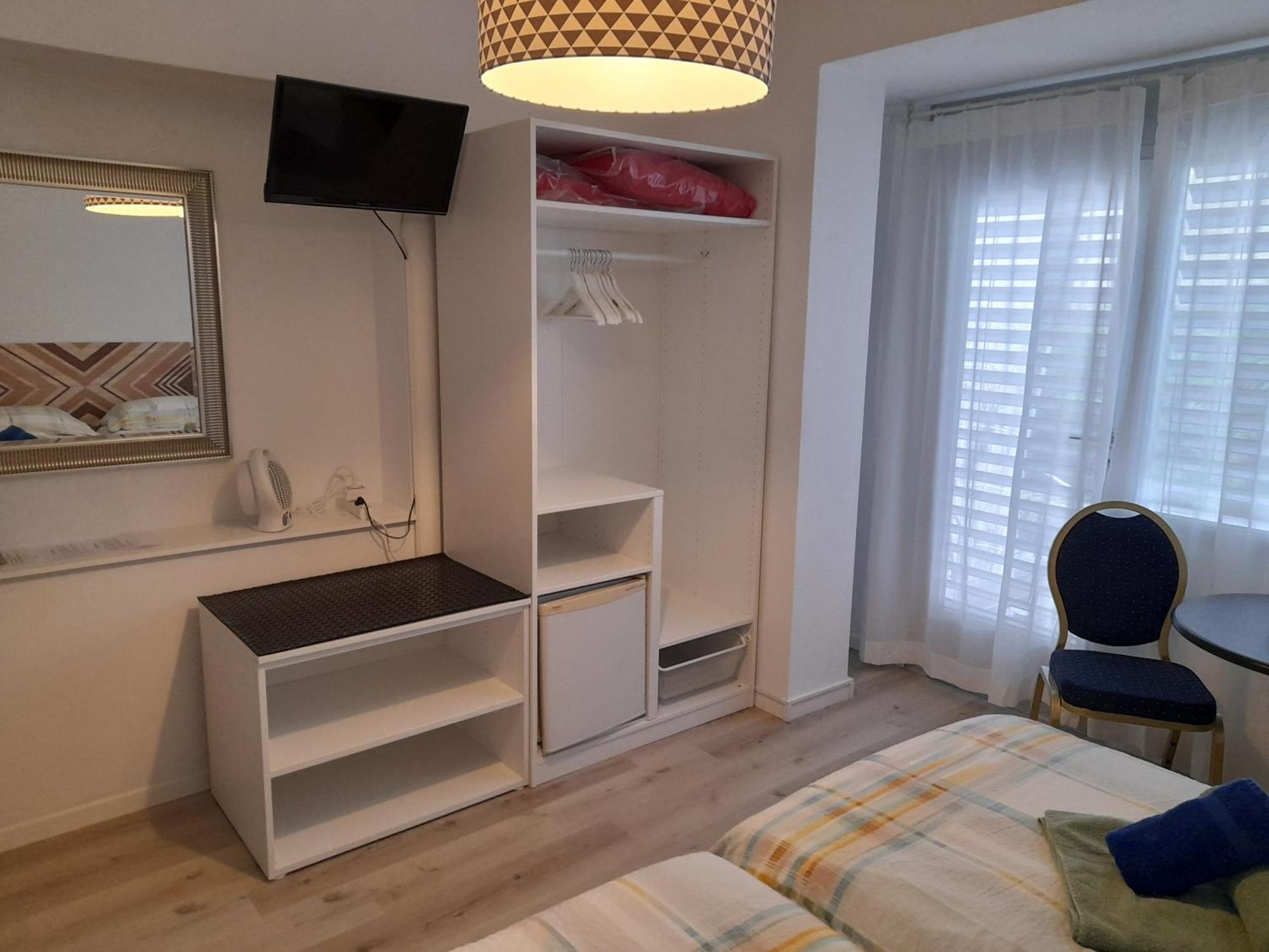 Garni Elisabetta Hotel Gordola Ngoại thất bức ảnh