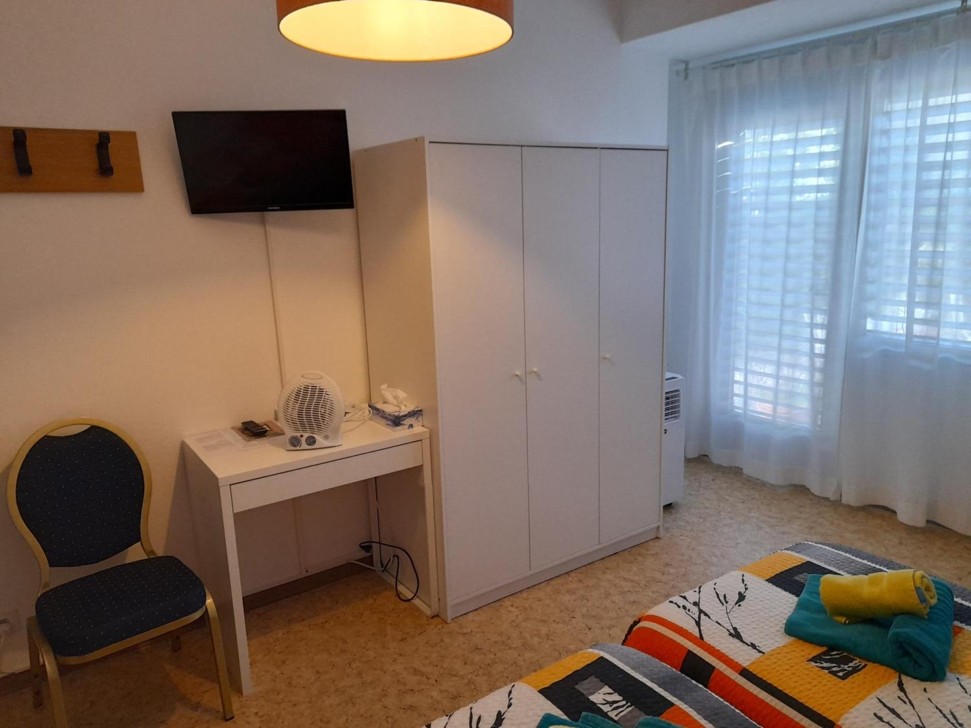 Garni Elisabetta Hotel Gordola Ngoại thất bức ảnh